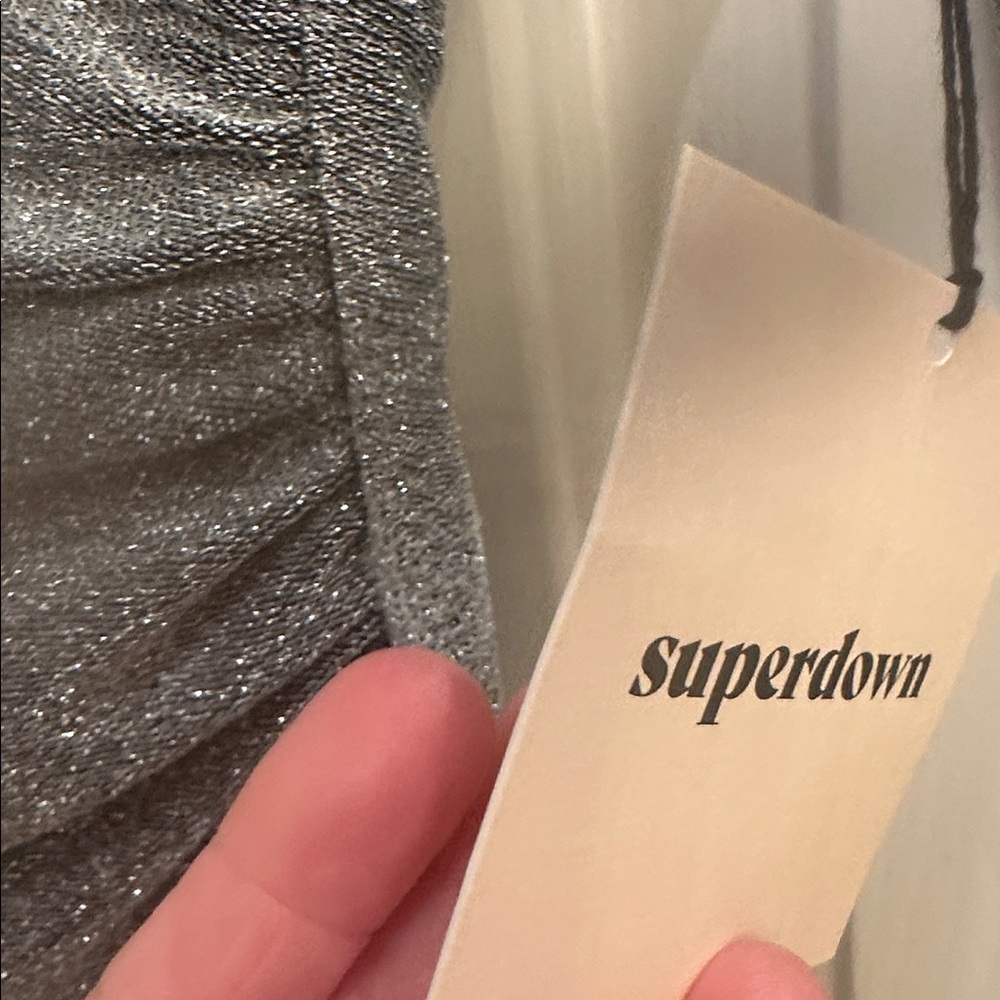 Superdown Laurie Metallic Long Sleeve Mini Dress NWT - Picture 5 of 6